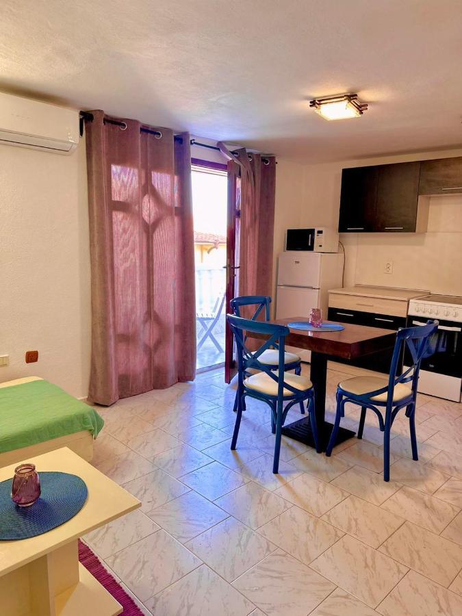 Вила Николета Hotel Sveti Vlas Exterior photo